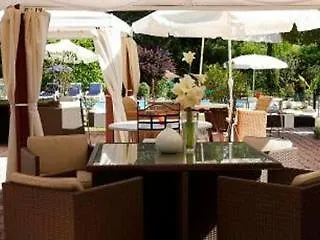 Logis Hotels La Bastide Des Golfs Mouans-Sartoux