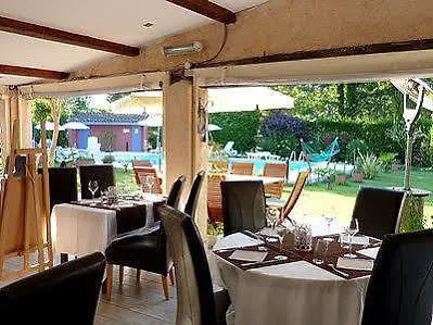 Logis Hotels La Bastide Des Golfs Mouans-Sartoux França